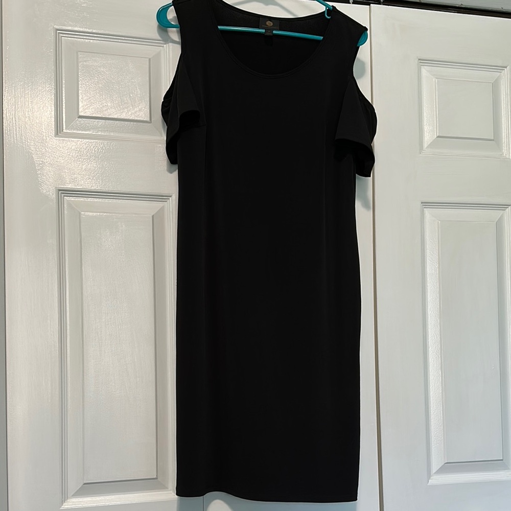Elegant Black Cutout Sleeves Dress